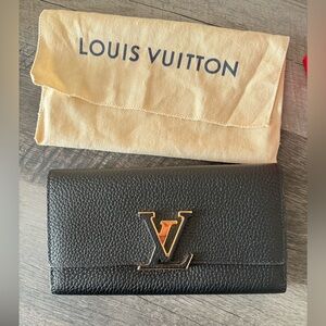 Capucine full size wallet